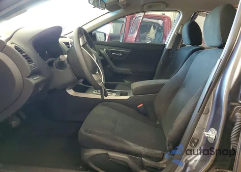 2015 Nissan Altima 2.5 z USA, uszkodzony, nr VIN 1N4AL3AP5FC125551